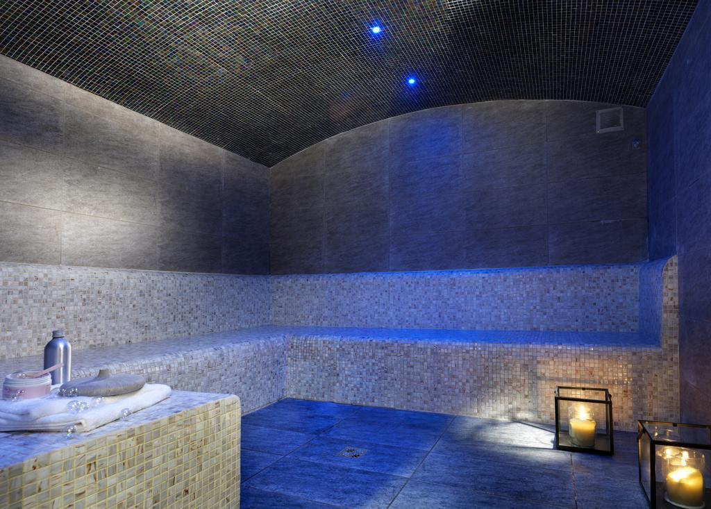 Cgh Residences & Spas La Reine Des Pres Samoens Exterior photo